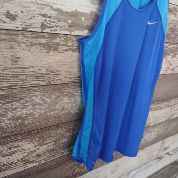 Nike Logo Work Out Dri-Fit Blue Light Weight Stretch Tank Top Women's Size M - Picture 6 of 7